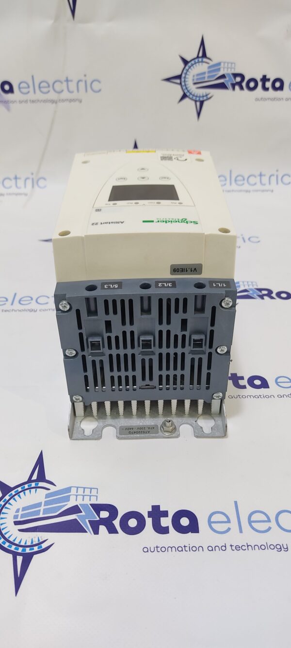 SCHNEIDER ALTISTART 22 SOFT STARTER
